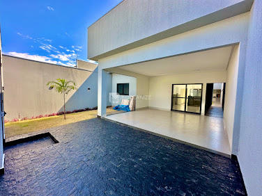 Casa em Loteamento Residencial e Comercial Jardim Athenas  -  Catalão