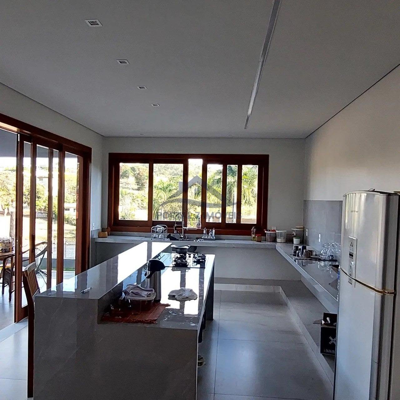 Casa à venda com 4 quartos, 3 suítes, 4 vagas e 400m² no Esplanada do Moinho, Sete Lagoas (MG) — foto 11 de 14