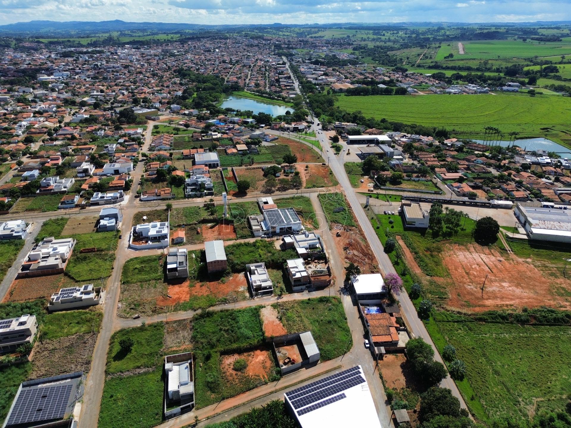Terreno à venda com 1764m² de terreno no Lara Park, Itapuranga (GO) — foto 4 de 10