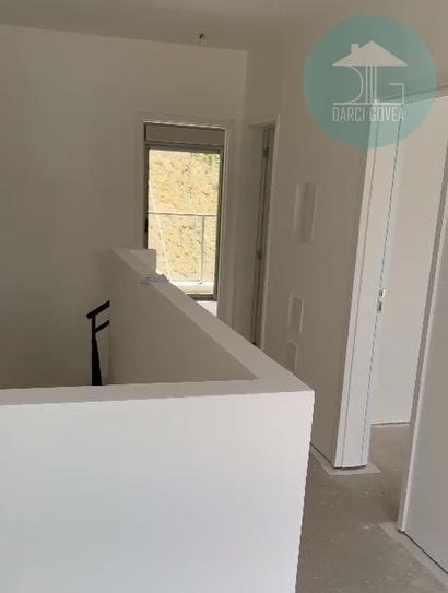 Casa à venda com 3 quartos, 3 suítes, 3 vagas e 240m² no Alphaville, Santana de Parnaíba (SP) — foto 17 de 23