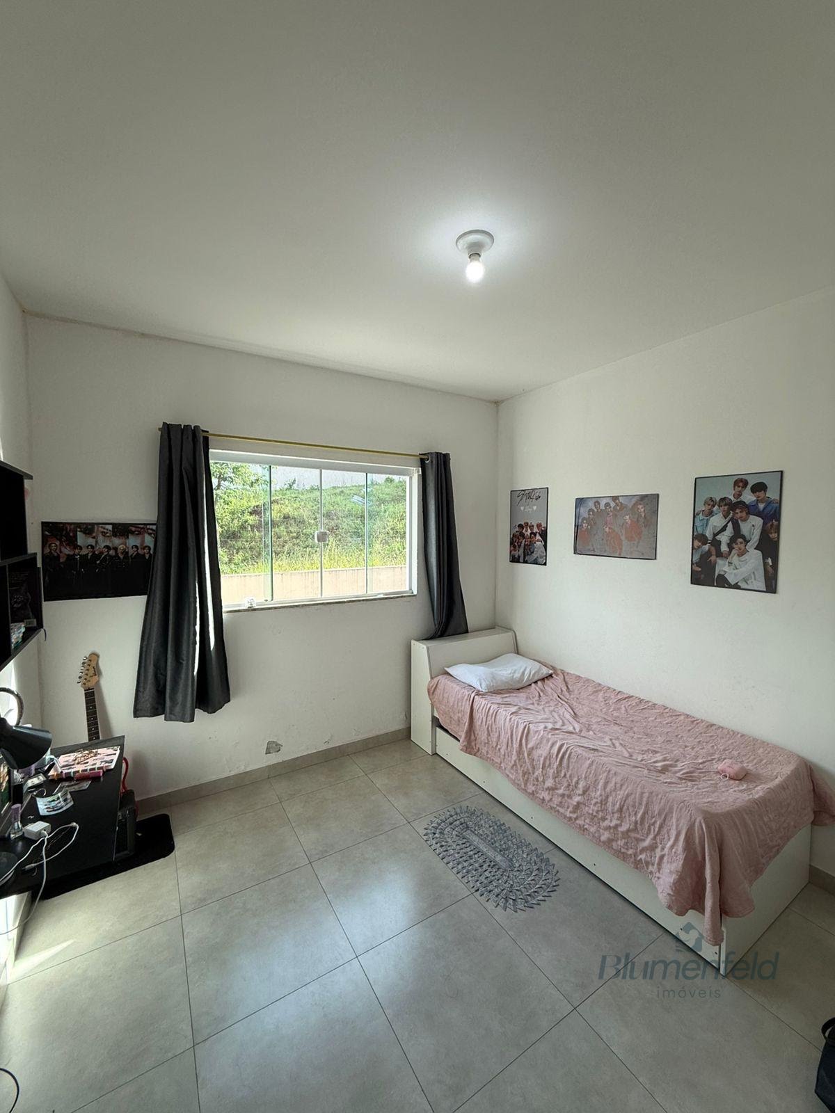 Casa à venda com 3 quartos, 2 banheiros e 2 vagas no Parque Residencial Scaffid II, Itaquaquecetuba (SP) — foto 8 de 13