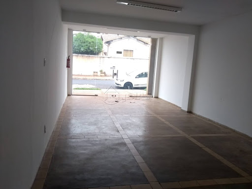 Loja / Salão em Centro - Jaboticabal, SP