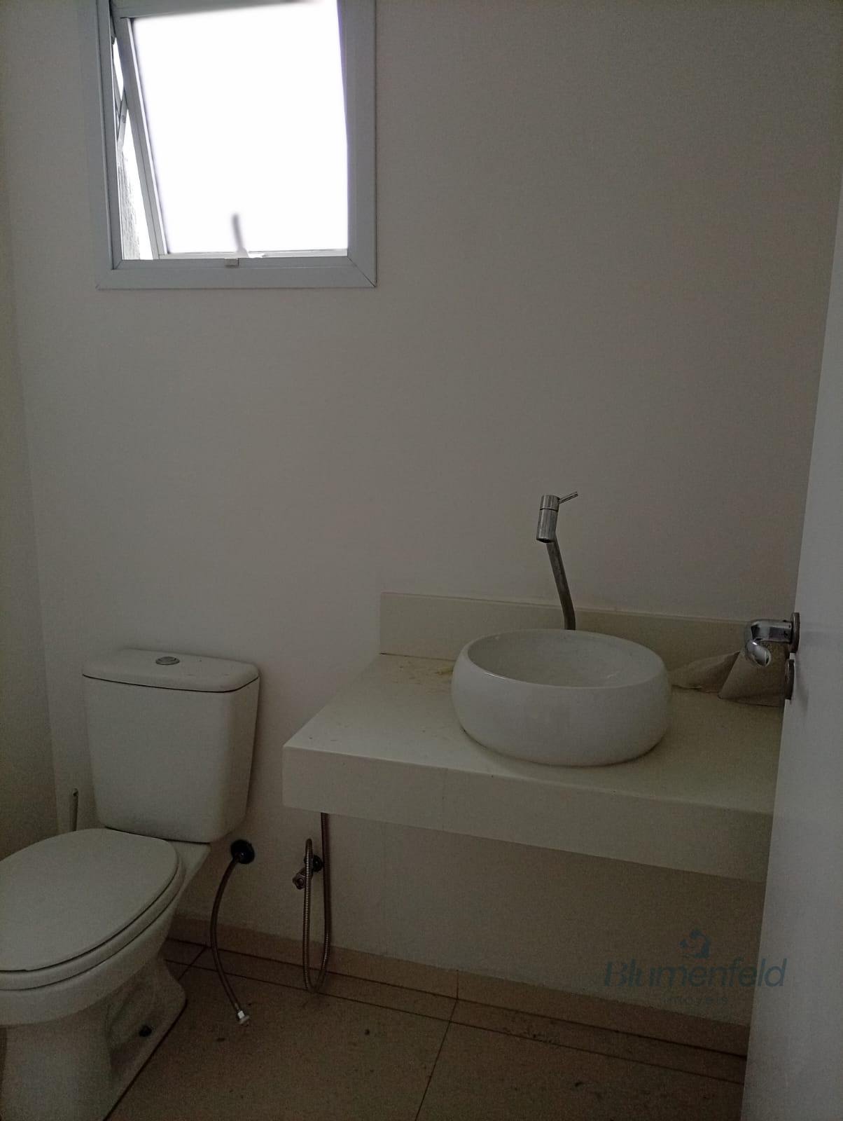 Casa à venda com 4 quartos, 4 suítes, 3 vagas e 311m² no Condominio Arujazinho V, Arujá (SP) — foto 20 de 30