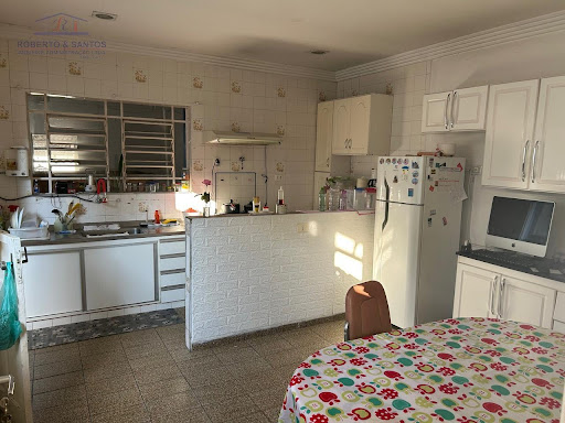 Copa e cozinha, outra vista