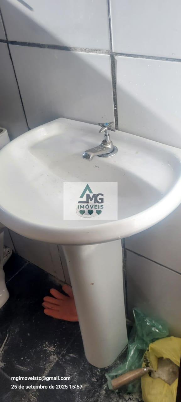 Comercial à venda com 3 banheiros, 1 vaga e 120m² no Parque Bandeirantes, Três Corações (MG) — foto 9 de 15