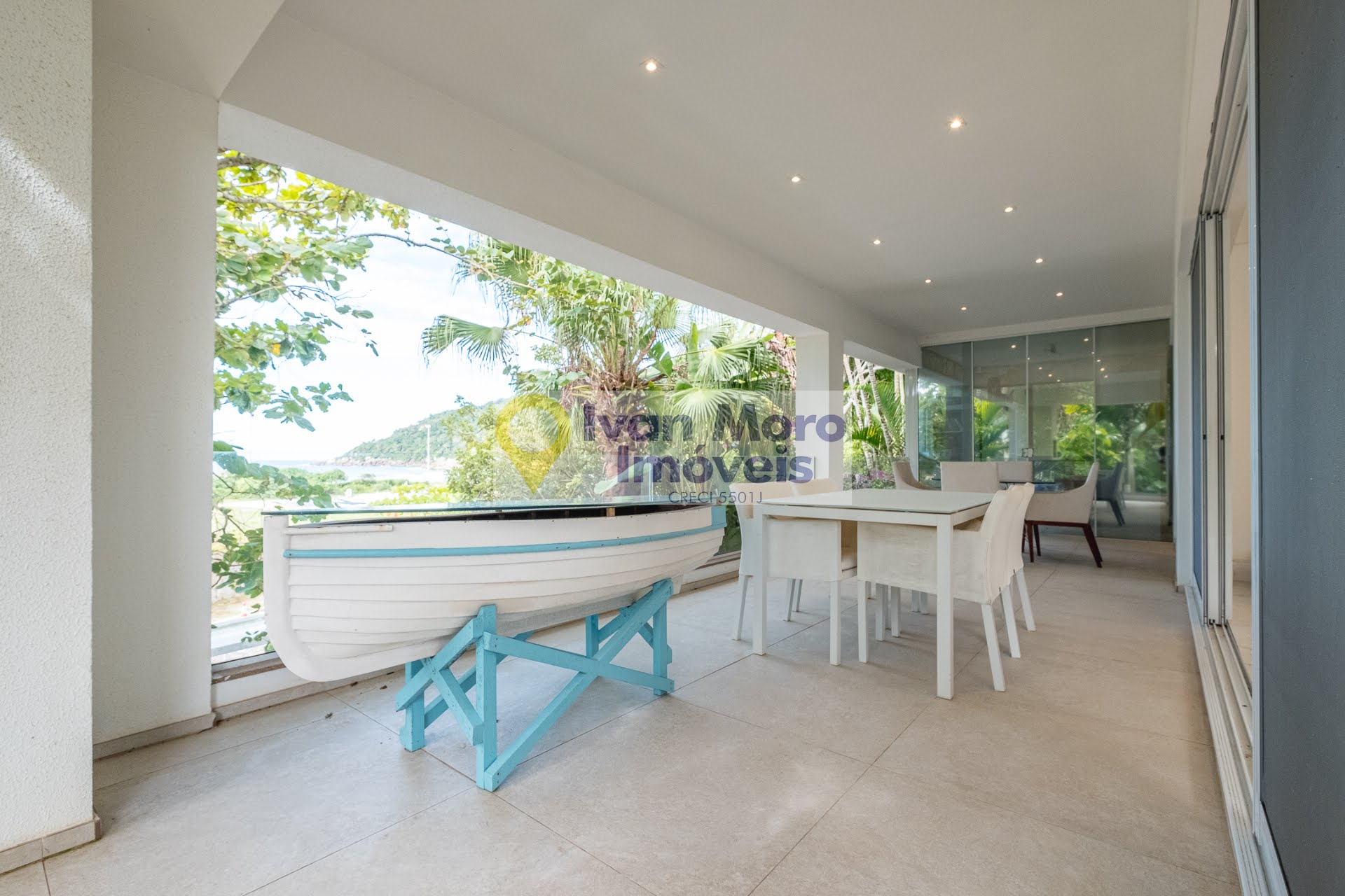Casa à venda com 7 quartos, 7 suítes, 3 vagas e 979m² no Praia Brava, Florianópolis (SC) — foto 16 de 30