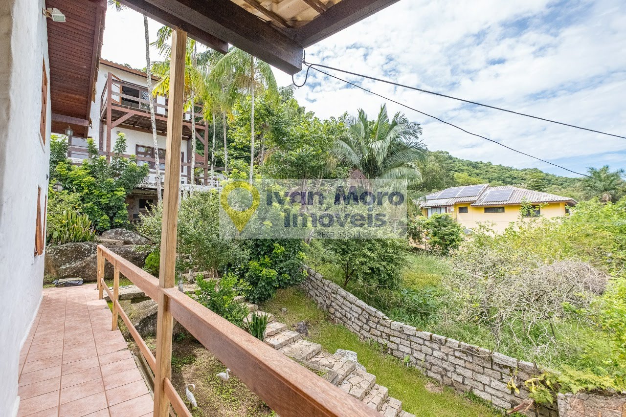 Casa à venda com 5 quartos, 2 suítes, 4 vagas e 465m² no Cachoeira do Bom Jesus, Florianópolis (SC) — foto 27 de 30