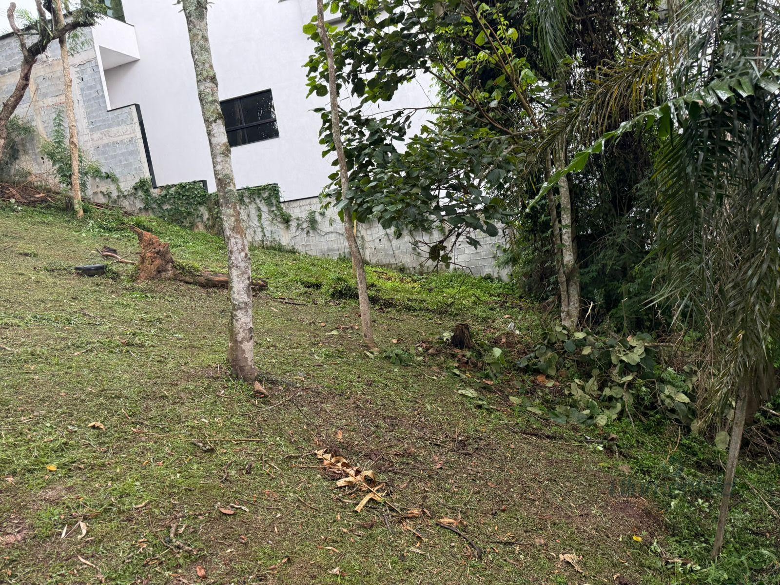Terreno à venda com 1090m² de terreno no Condominio Arujazinho I II III, Arujá (SP) — foto 4 de 7