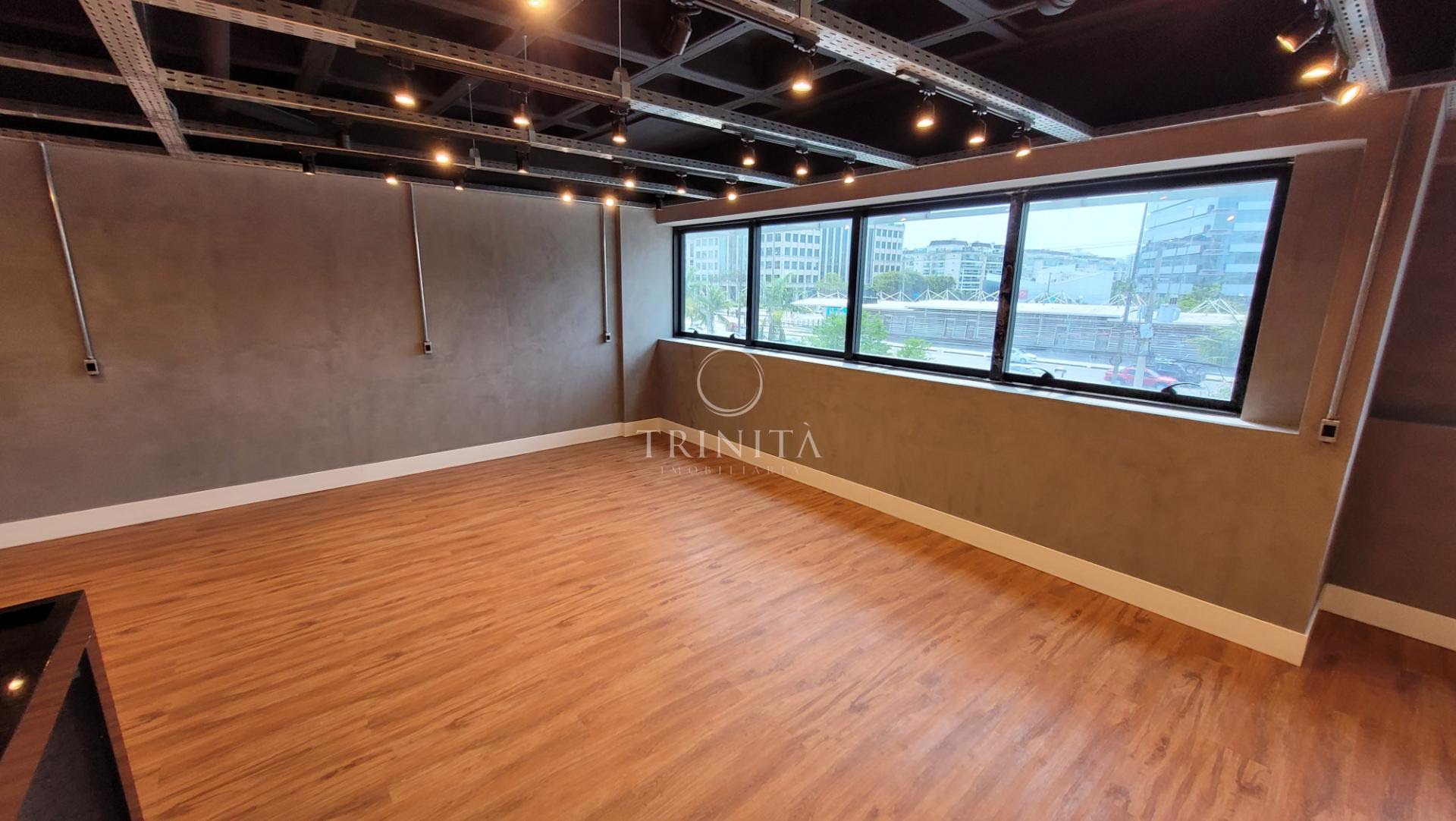 Sala Comercial - Business Center