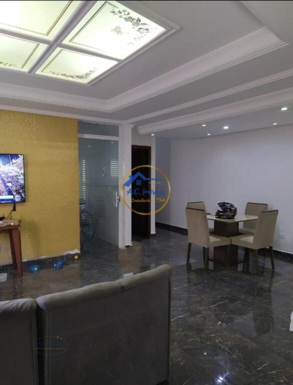 Casa à venda com 3 quartos, 1 suíte, 2 vagas e 90m² no Vila Tupi, Praia Grande (SP) — foto 14 de 21