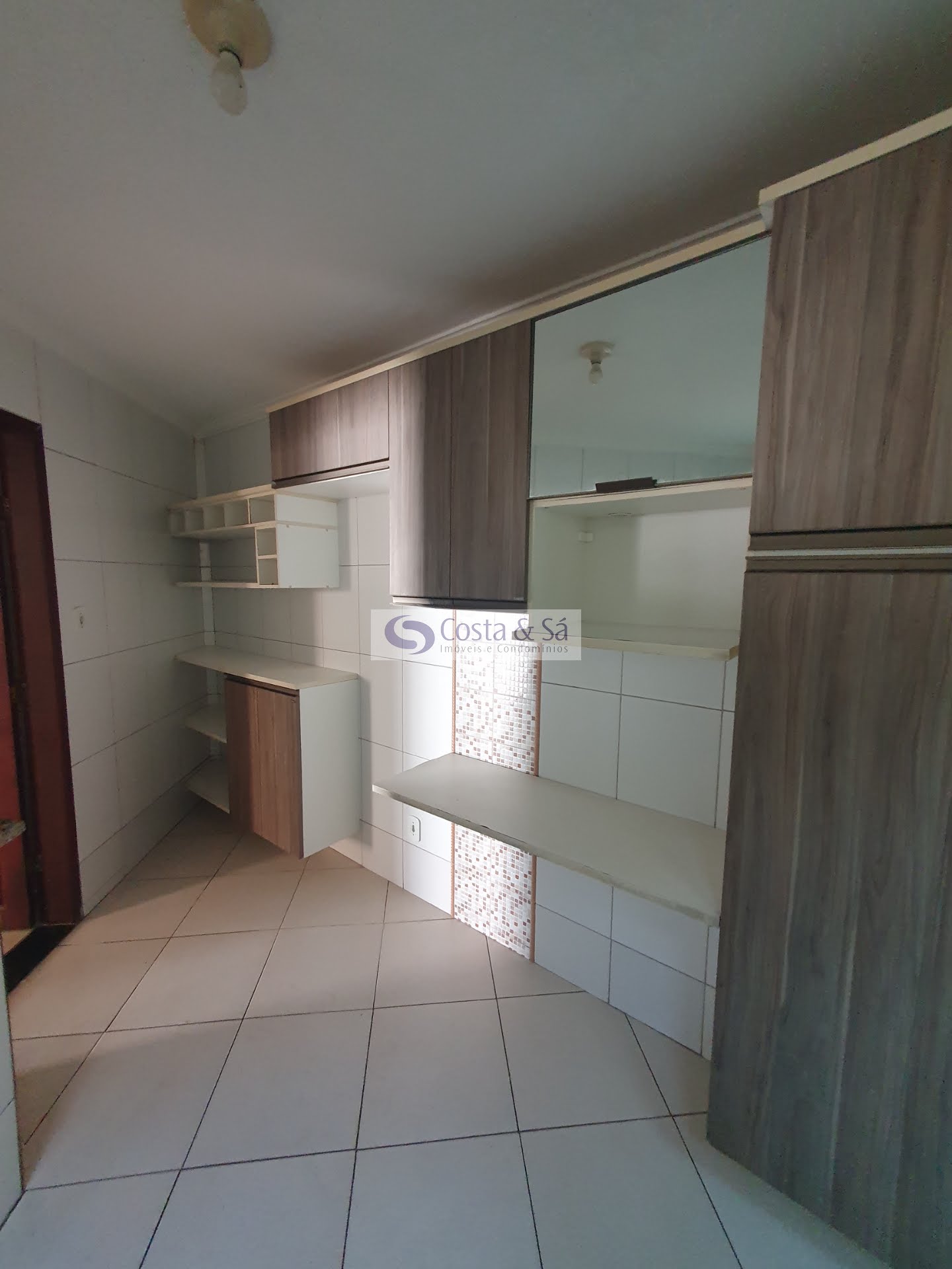 Casa à venda com 3 quartos, 1 suíte, 2 vagas e 120m² no Costazul, Rio das Ostras (RJ) — foto 6 de 16