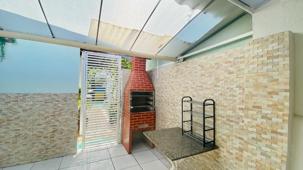 Casa à venda com 3 quartos, 2 banheiros, 3 vagas e 230m² no Lázaro (praia Domingos Dias), Ubatuba (SP) — foto 14 de 22