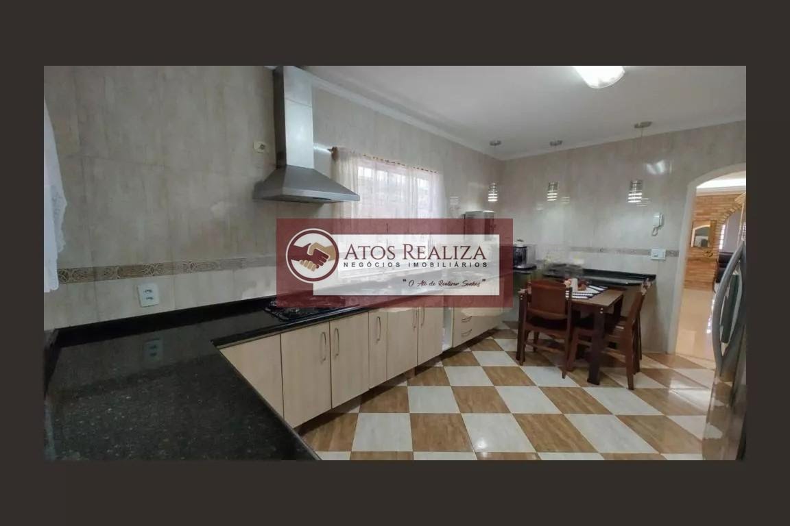Casa à venda com 3 quartos, 1 suíte, 4 vagas e 206m² no Bolsão de Interlagos, São Paulo (SP) — foto 5 de 19