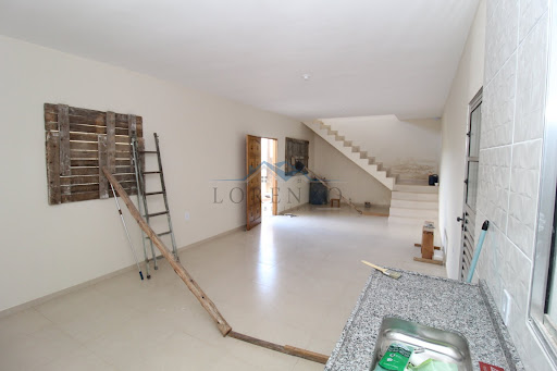 Sala de estar e cozinha