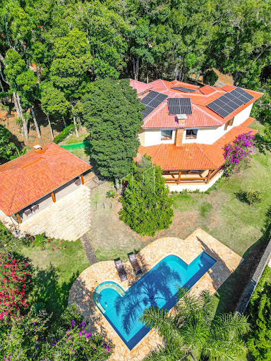 Casa de Condomínio em Clube da Montanha - Atibaia, SP. Venda por R$ 2.650.000,00