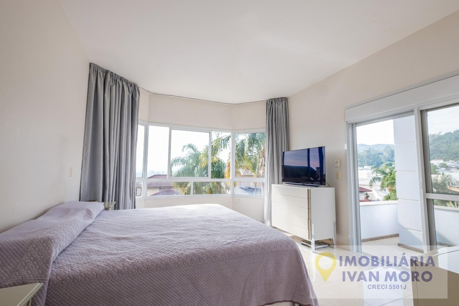Casa à venda com 5 quartos, 4 suítes, 4 vagas e 511m² no Cacupé, Florianópolis (SC) — foto 16 de 30