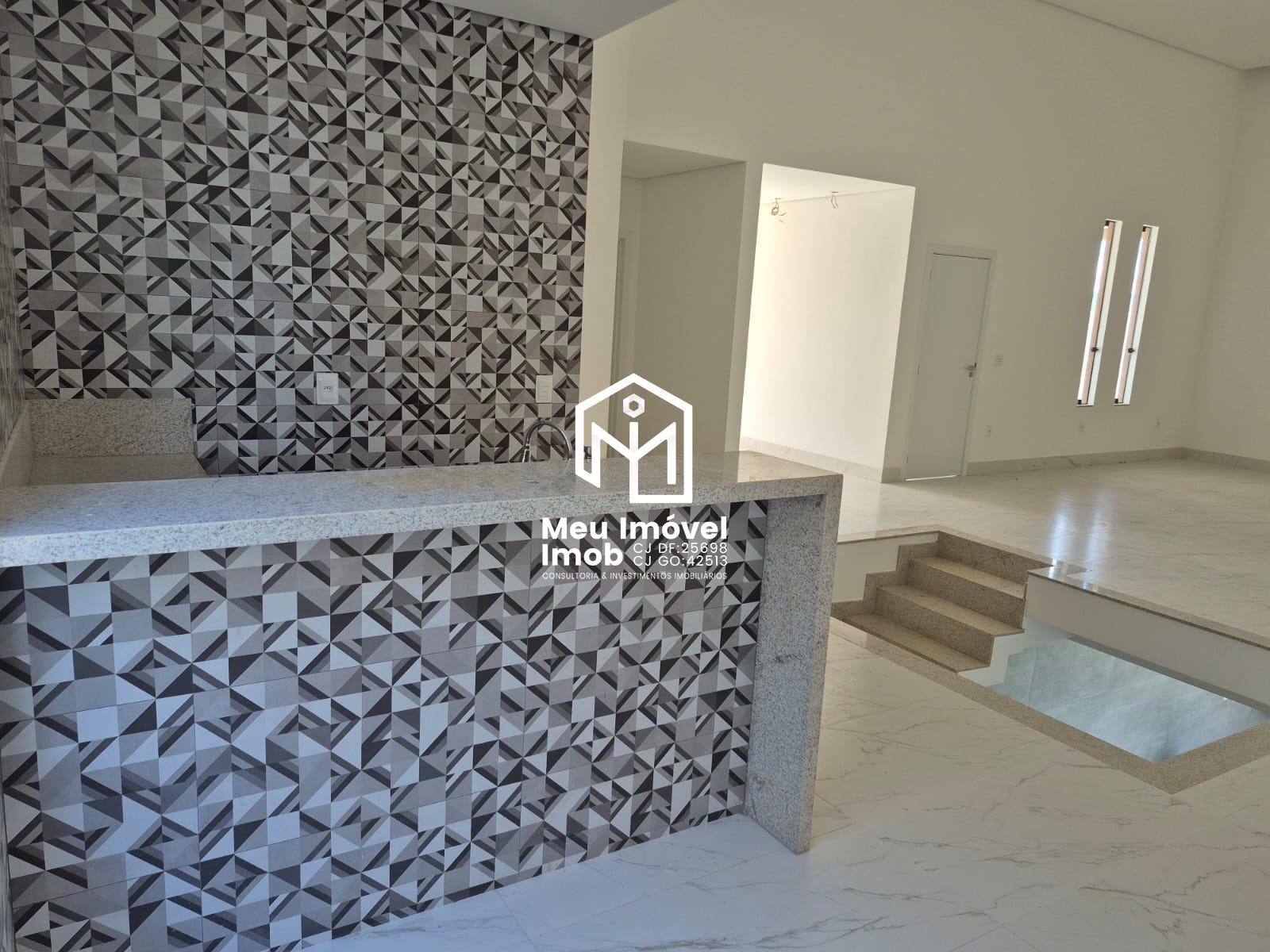 Casa, 4 quartos, 340 m² - Foto 9