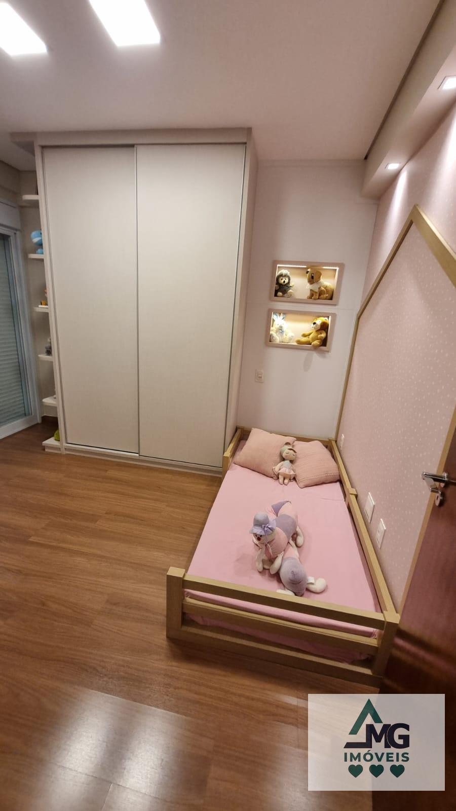 Apartamento à venda com 3 quartos, 3 suítes, 4 vagas e 245m² no Centro, Três Corações (MG) — foto 12 de 30