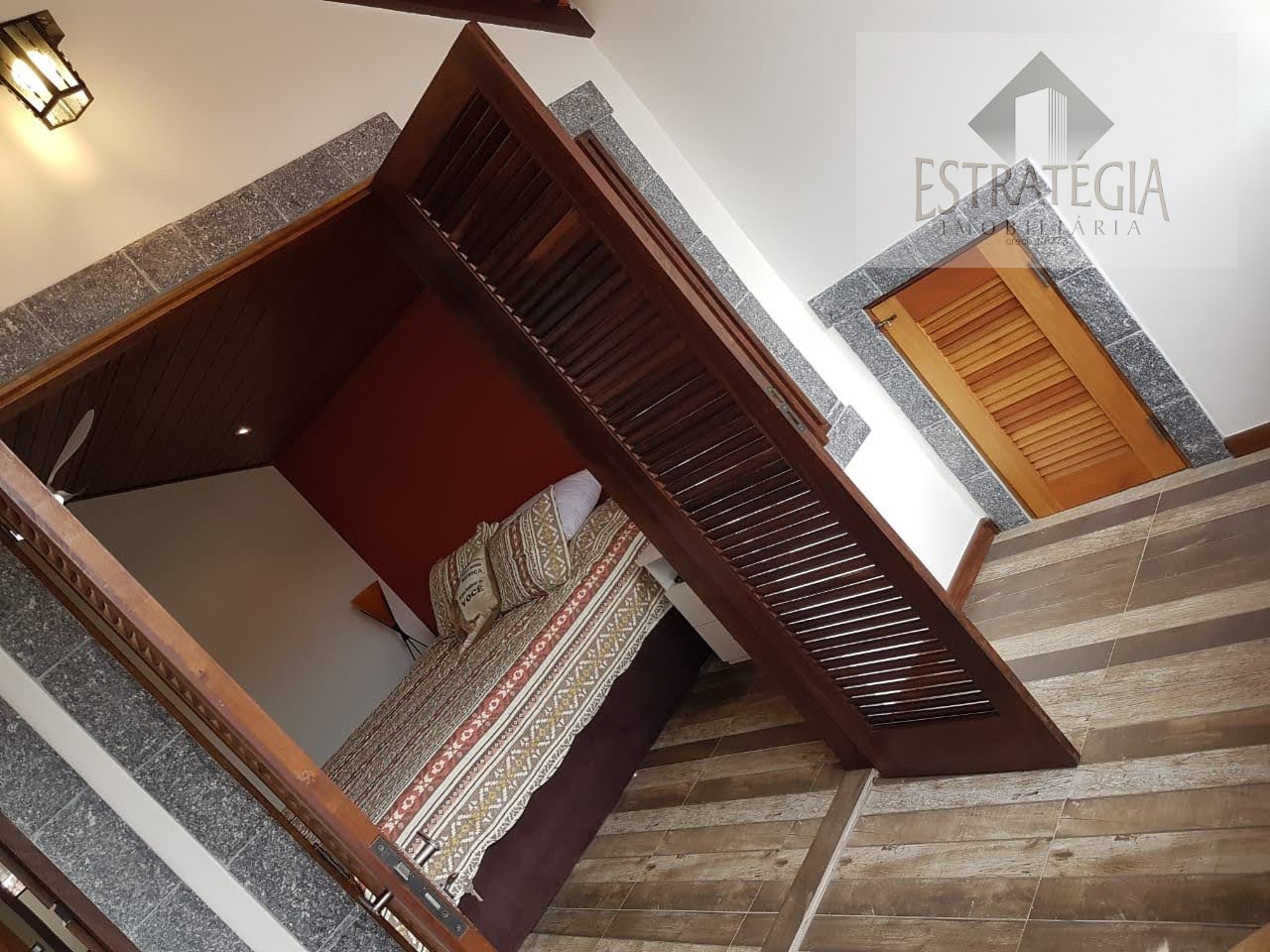Casa à venda com 3 quartos, 1 suíte, 4 vagas e 225m² no Bingen, Petrópolis (RJ) — foto 23 de 30