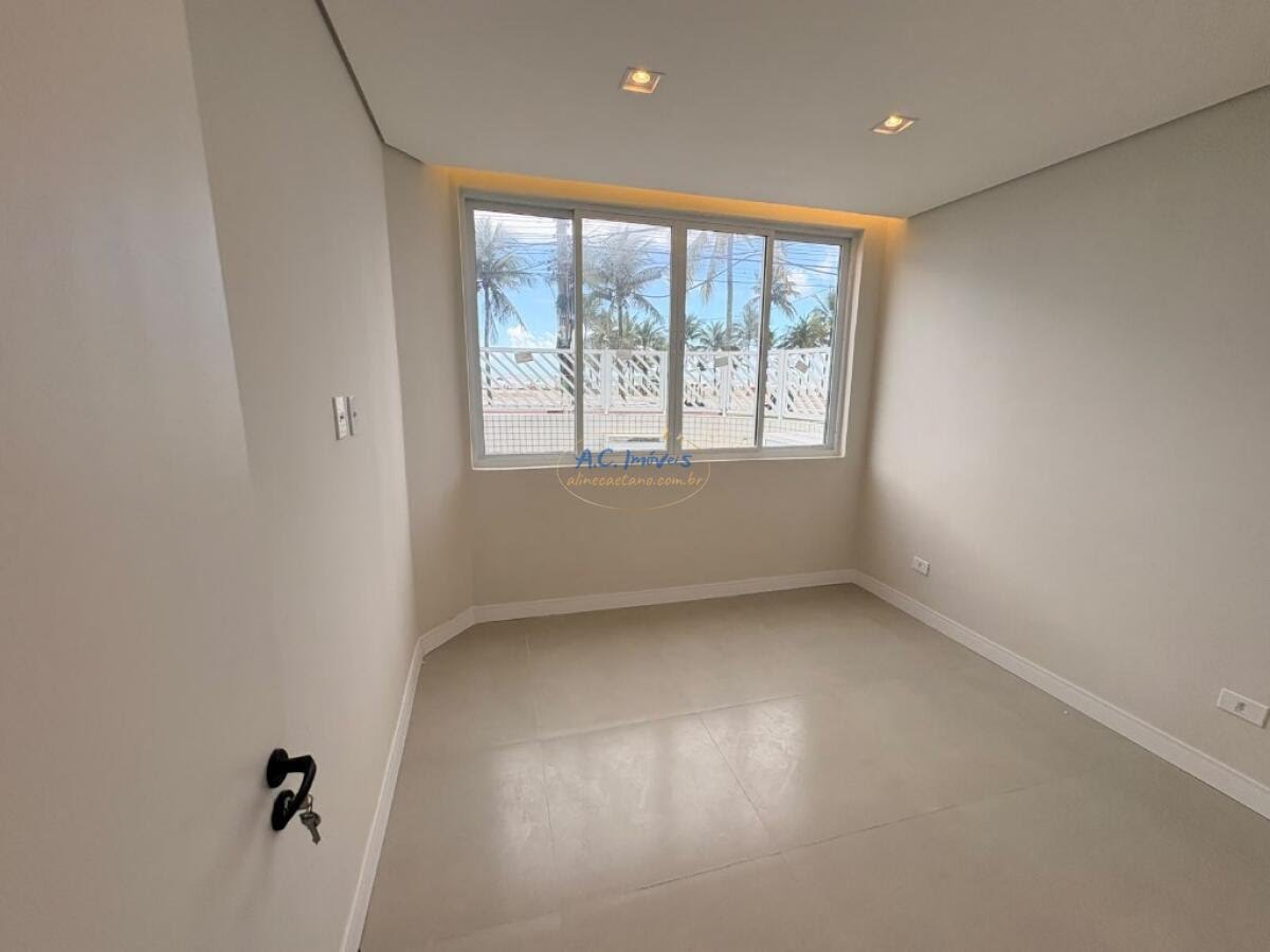 Studio à venda com 1 quarto, 1 banheiro, 1 vaga e 35m² no Vila Tupi, Praia Grande (SP) — foto 3 de 20