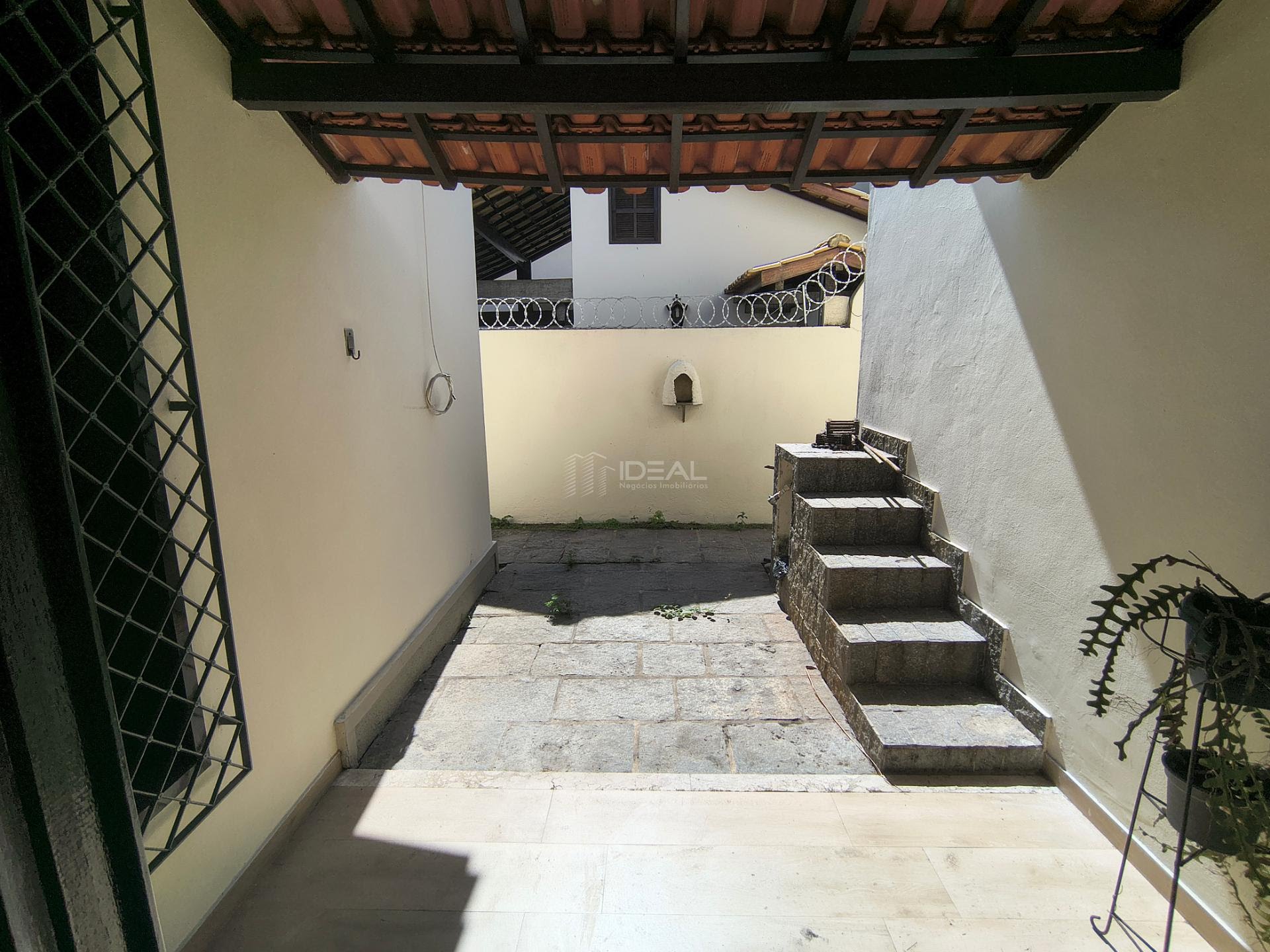 Casa para alugar com 4 quartos, 1 suíte, 4 vagas e 180m² no Flamboyant, Campos dos Goytacazes (RJ) — foto 15 de 30