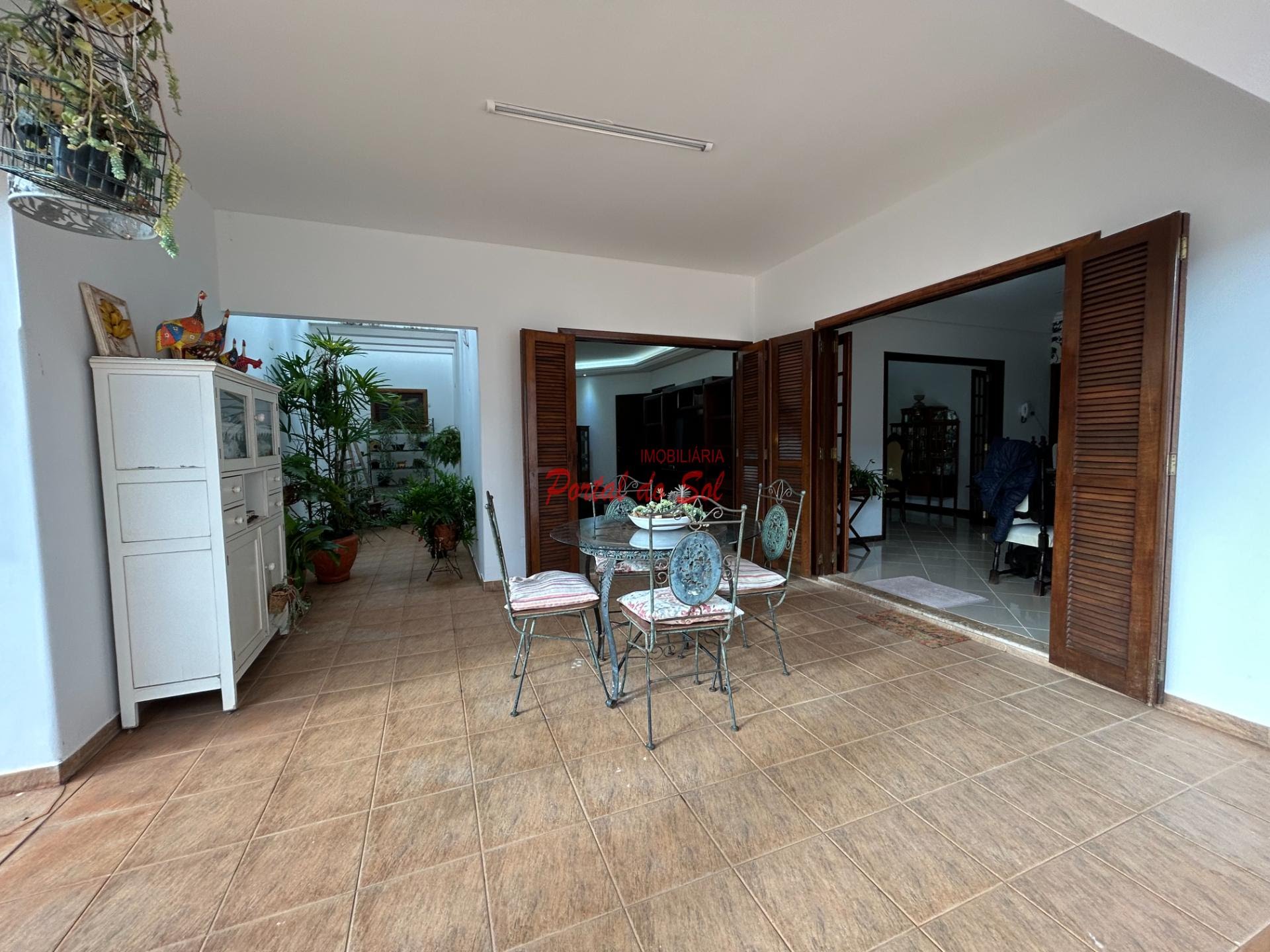Casa à venda com 4 quartos, 2 suítes, 5 vagas e 556m² no Jardim São Francisco, Santo Antônio da Platina (PR) — foto 16 de 30