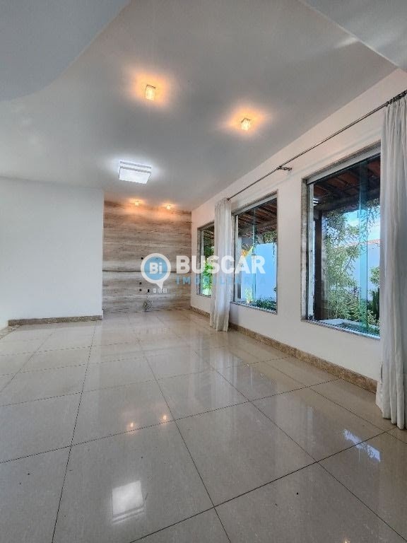 Casa à venda com 3 quartos, 1 suíte, 4 vagas e 870m² no Muchila, Feira de Santana (BA) — foto 6 de 22