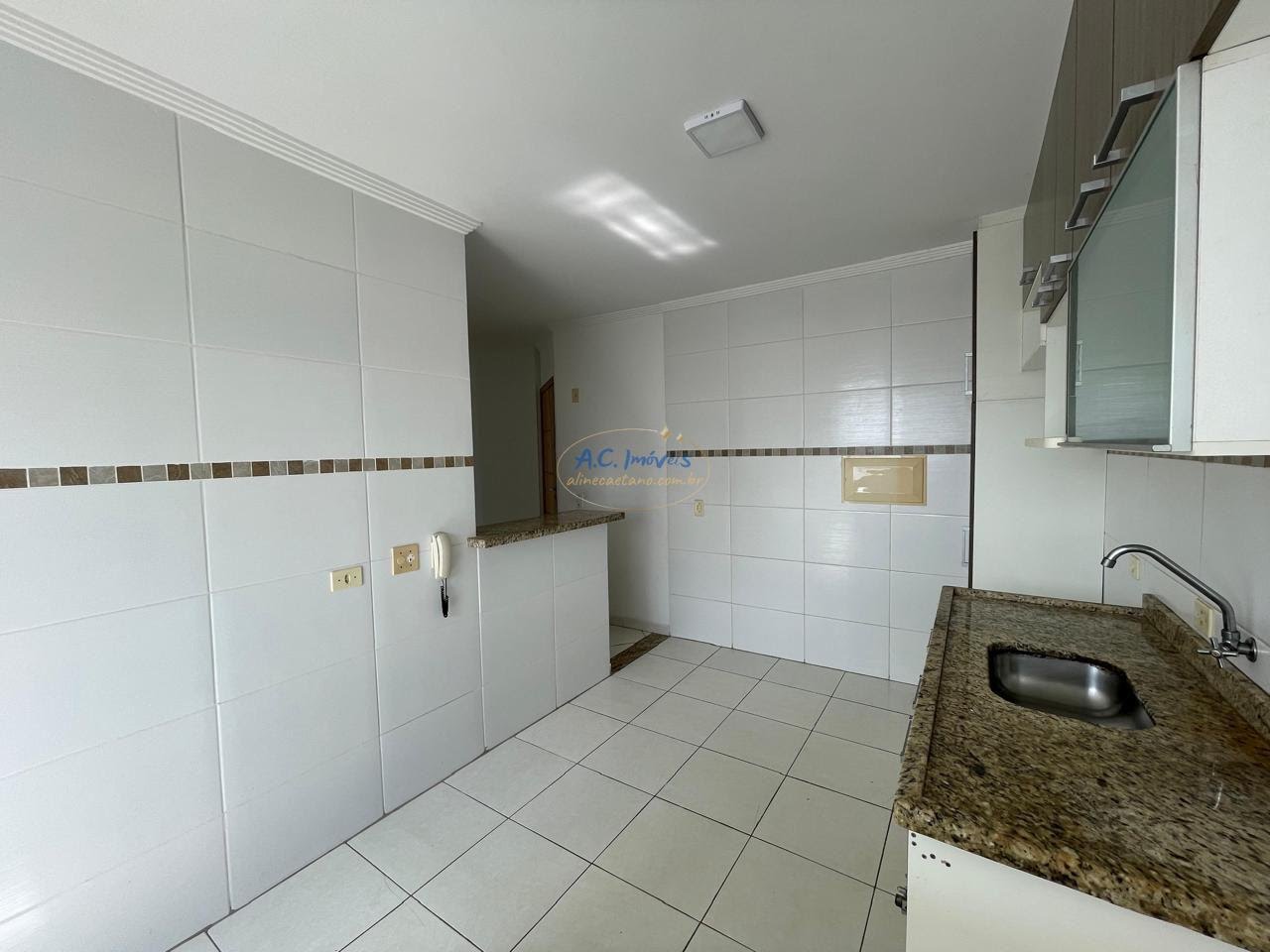 Apartamento à venda com 2 quartos, 1 suíte, 1 vaga e 85m² no Vila Tupi, Praia Grande (SP) — foto 10 de 27