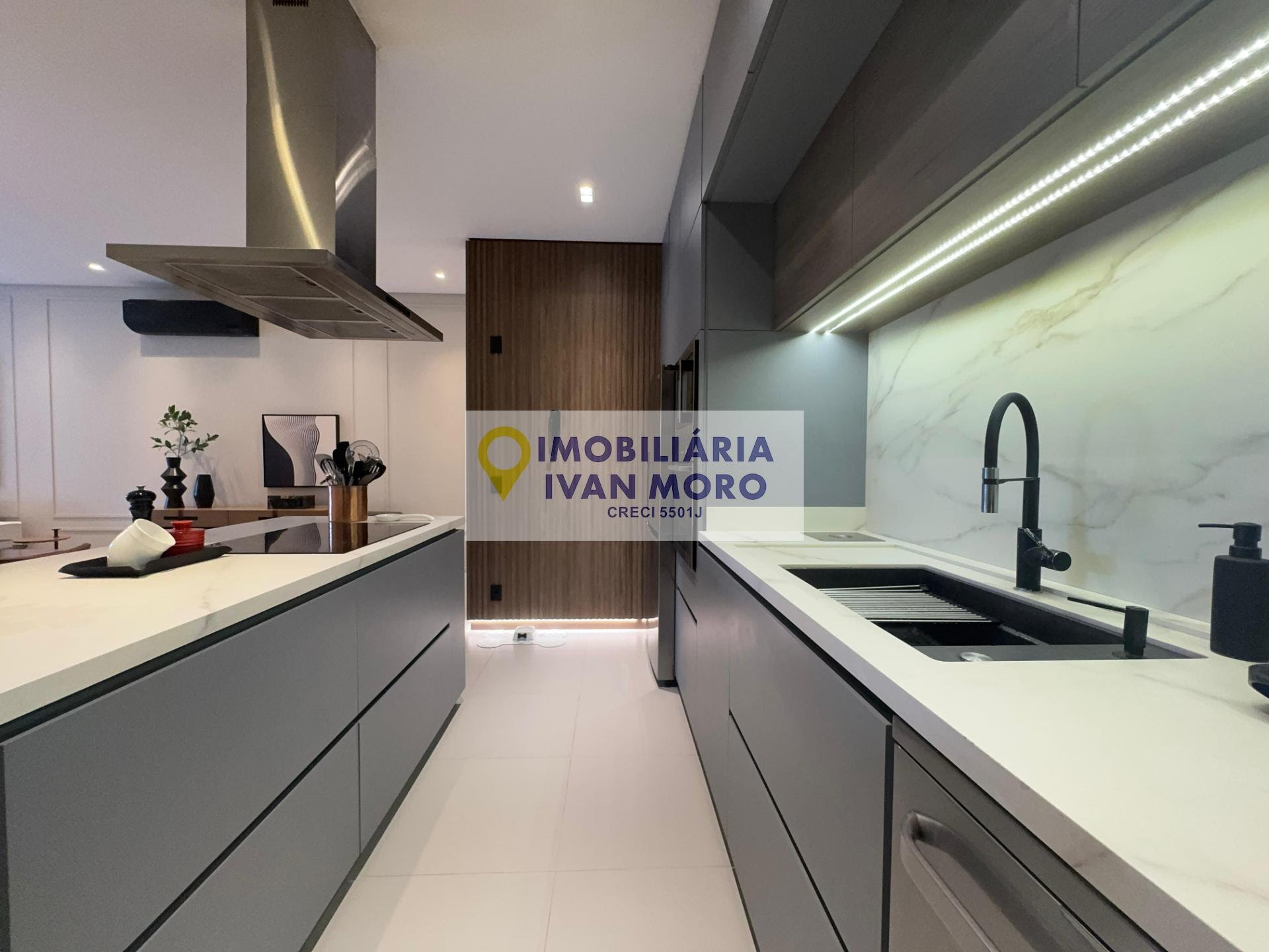 Apartamento à venda com 3 quartos, 2 suítes, 3 vagas e 116m² no João Paulo, Florianópolis (SC) — foto 10 de 29