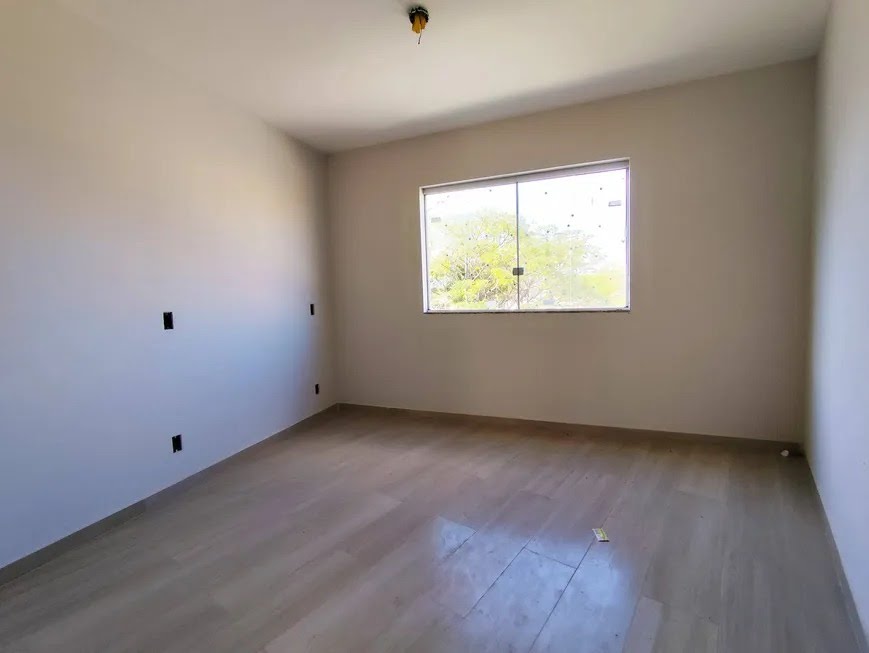 Casa à venda com 2 quartos, 2 banheiros, 1 vaga e 95m² no Céu Azul, Belo Horizonte (MG) — foto 7 de 12