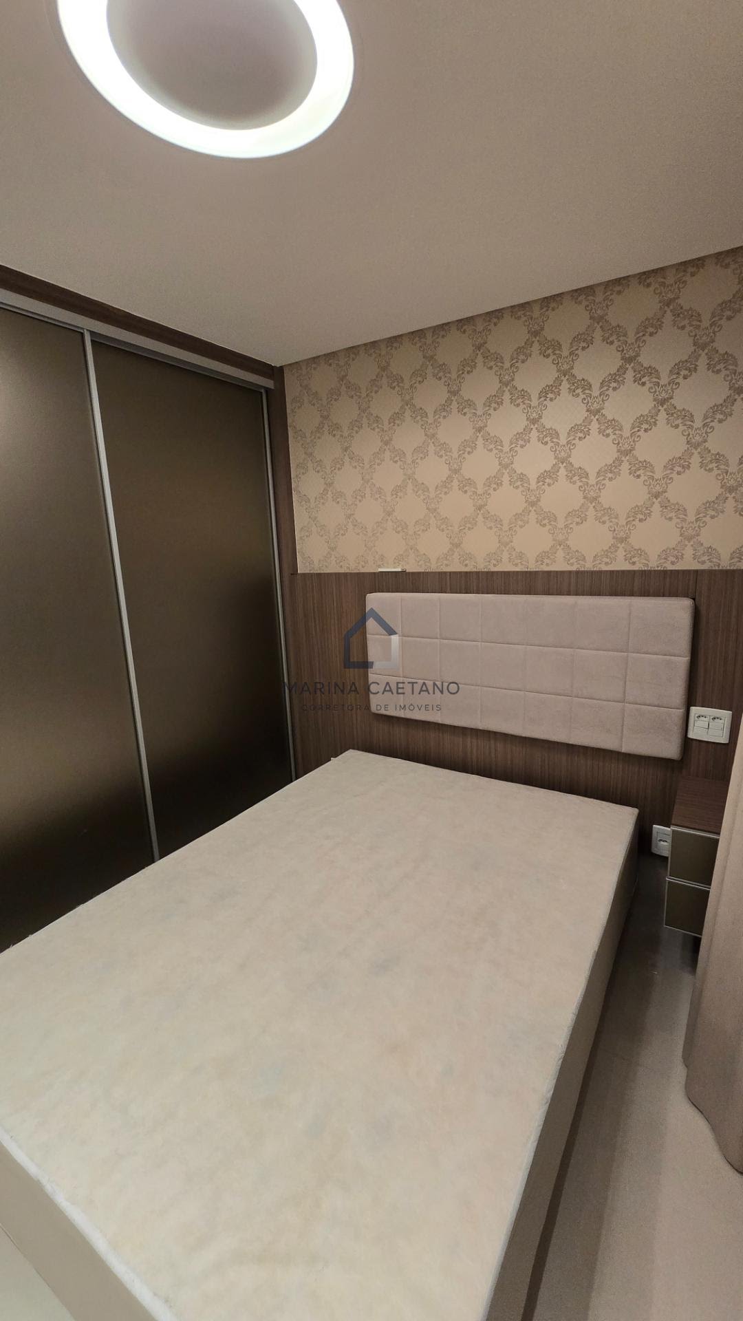 Suite 1
