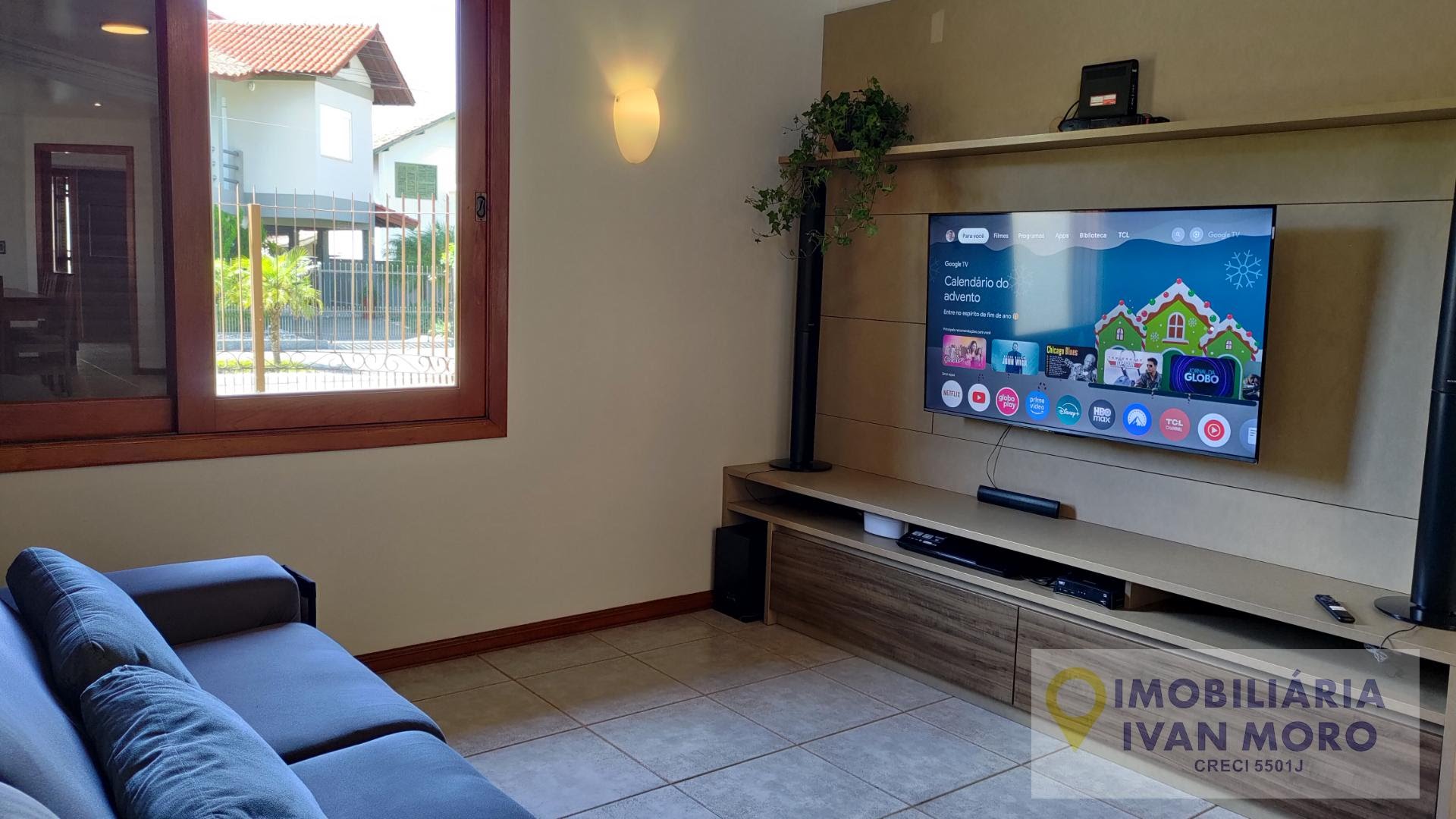Casa para alugar com 3 quartos, 1 suíte, 4 vagas e 250m² no Daniela, Florianópolis (SC) — foto 13 de 30