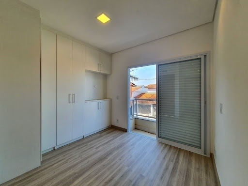 Venda de Apartamento 3 Dormitórios em Quintas de Bragança
