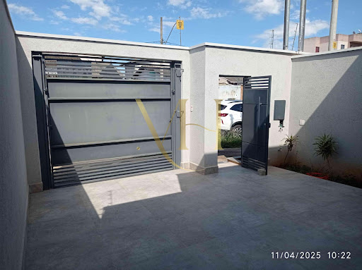 Casa à Venda em Cidade Vergani, Pouso Alegre: 3 Quartos, 82m²
