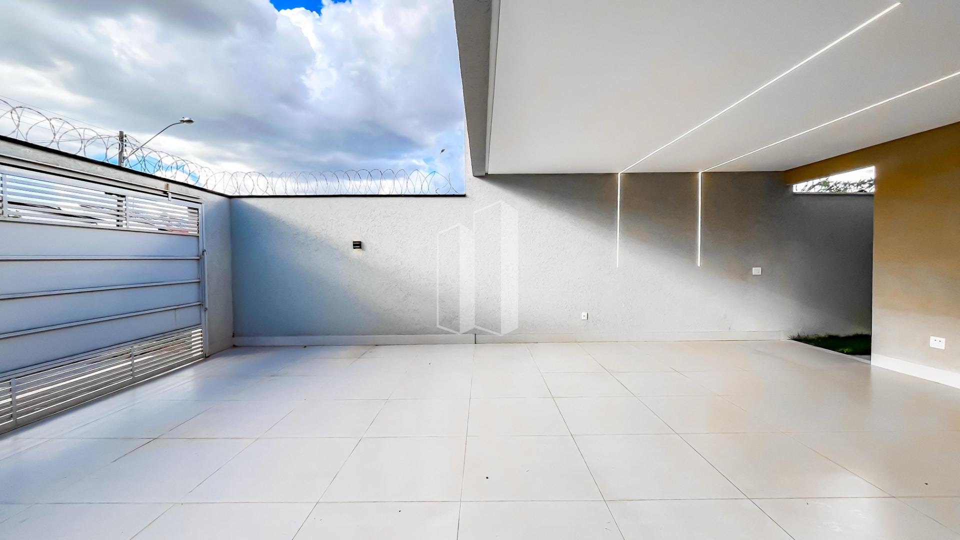 Casa à venda com 3 quartos, 3 suítes, 2 vagas e 179m² no Parque das Paineiras (1,2,3 e 4 Etapa), Goiânia (GO) — foto 19 de 19