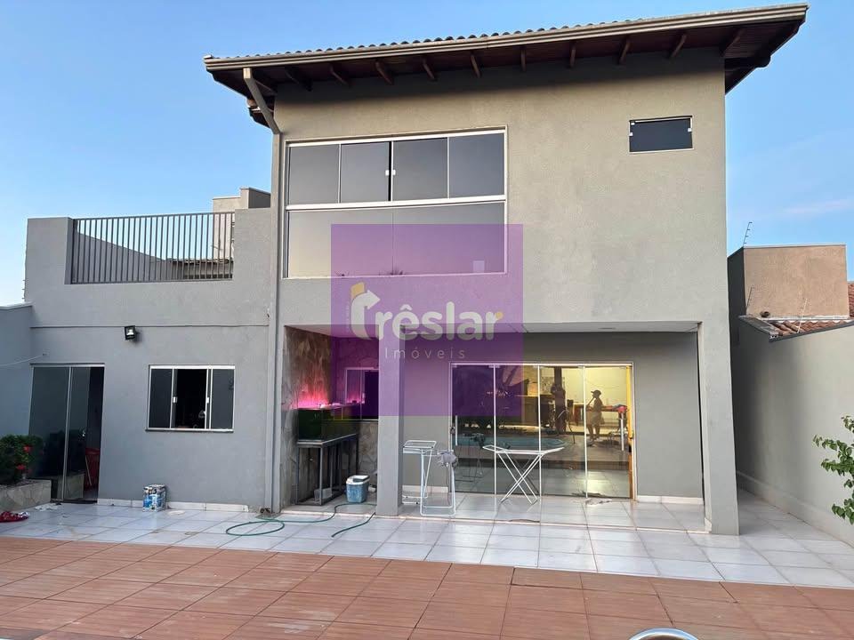 Casa à venda com 5 quartos, 2 suítes e 373m² no Bairro: Santa Rita, Três Lagoas (MS) — foto 2 de 30