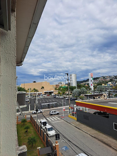 Apartamento de 3 Dormitórios | Barreiros | São José 