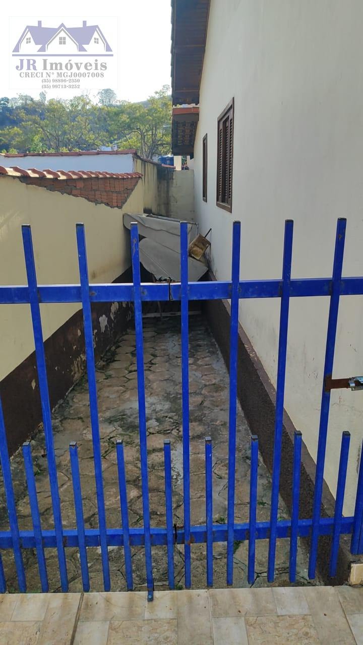 Casa à venda com 3 quartos, 2 banheiros, 3 vagas e 100m² no Centro, Piranguinho (MG) — foto 26 de 28