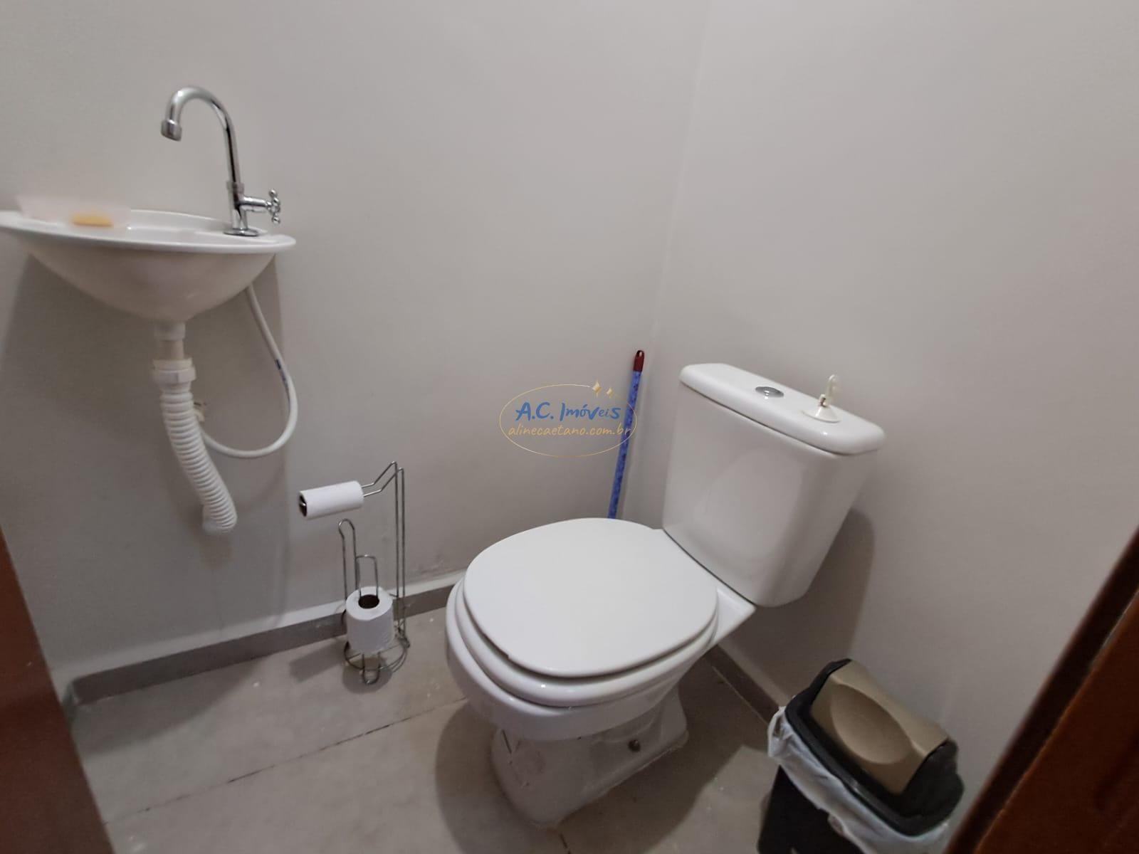 Casa à venda com 2 quartos, 1 suíte, 2 vagas e 90m² no Vila Tupi, Praia Grande (SP) — foto 2 de 30
