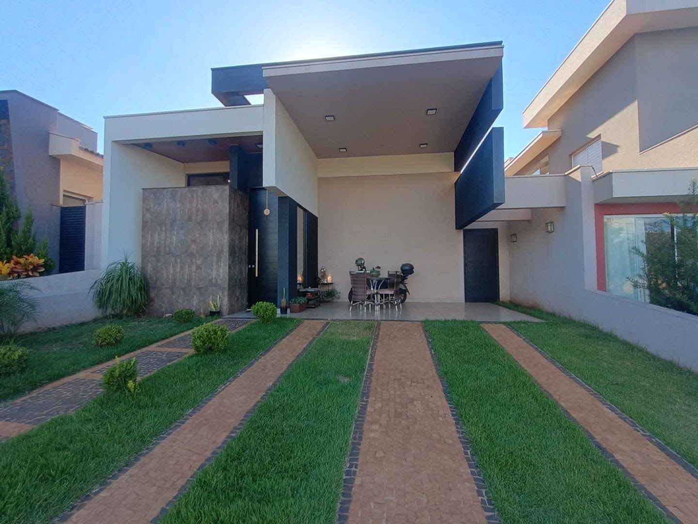 Casa à venda com 3 quartos, 3 suítes, 4 vagas e 145m² no Recreio das Acacias, Ribeirão Preto (SP) — foto 4 de 30