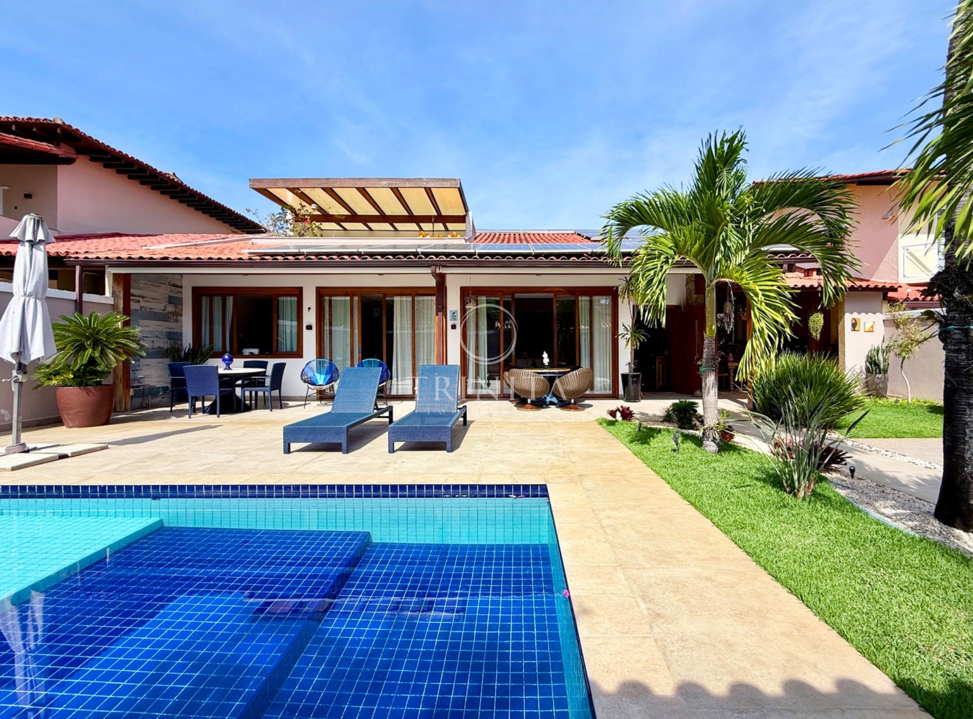 Fachada da casa no Santa Marina
