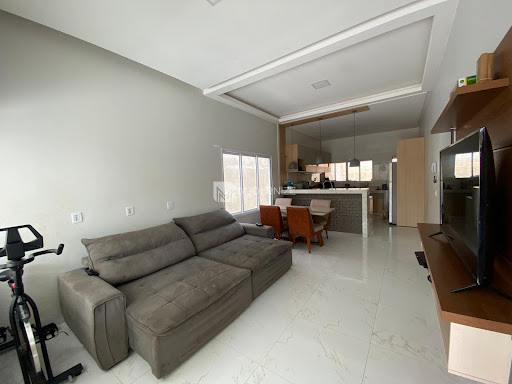 Casa em Loteamento Jardins Florença  -  Catalão