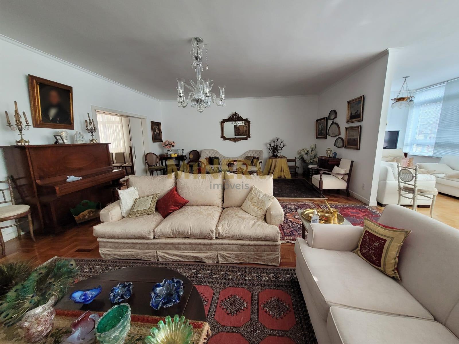 Apartamento à venda com 4 quartos, 1 suíte, 2 vagas e 400m² no Consolação, São Paulo (SP) — foto 2 de 30