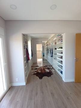 Casa à venda com 3 quartos, 2 suítes, 2 vagas e 322m² no Condomínio Residencial Monterey Ville, Mogi das Cruzes (SP) — foto 15 de 23