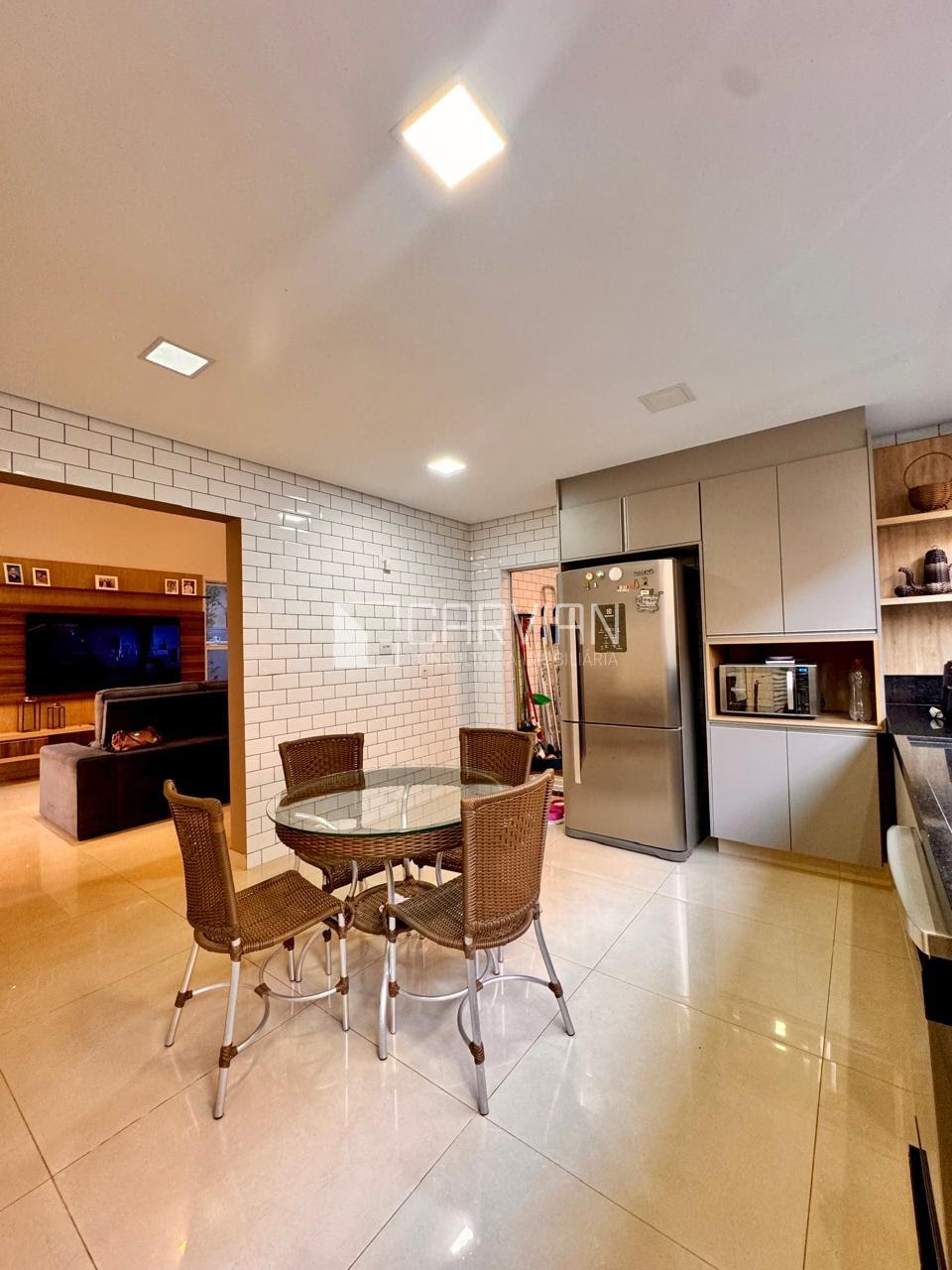 Casa à venda com 3 suítes e 300m² no Condomínio Quinta da Boa Vista, Ribeirão Preto (SP) — foto 9 de 30