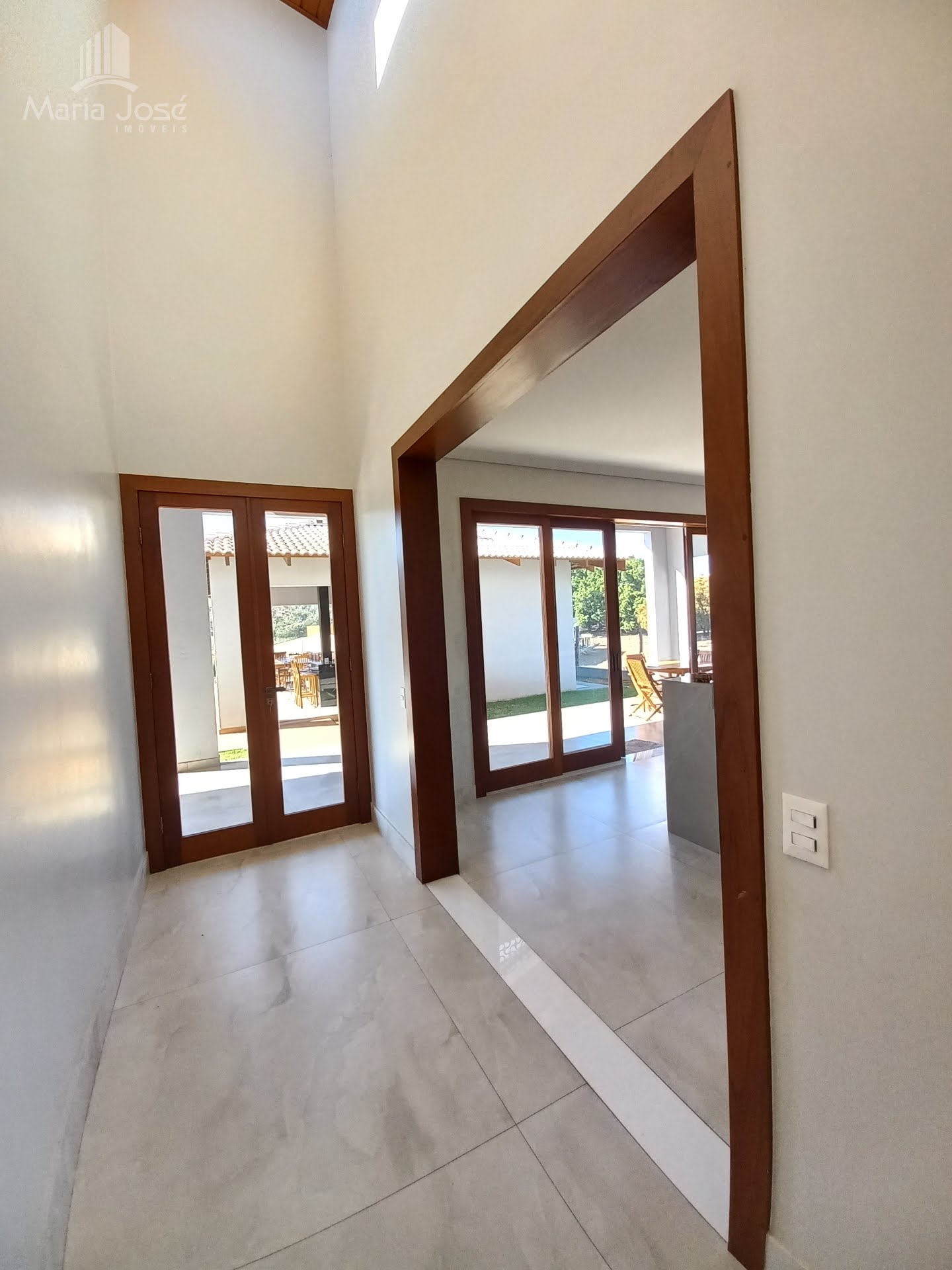 Casa à venda com 3 quartos, 3 suítes, 4 vagas e 400m² no Condomínio Lagos do Moinho, Sete Lagoas (MG) — foto 20 de 30