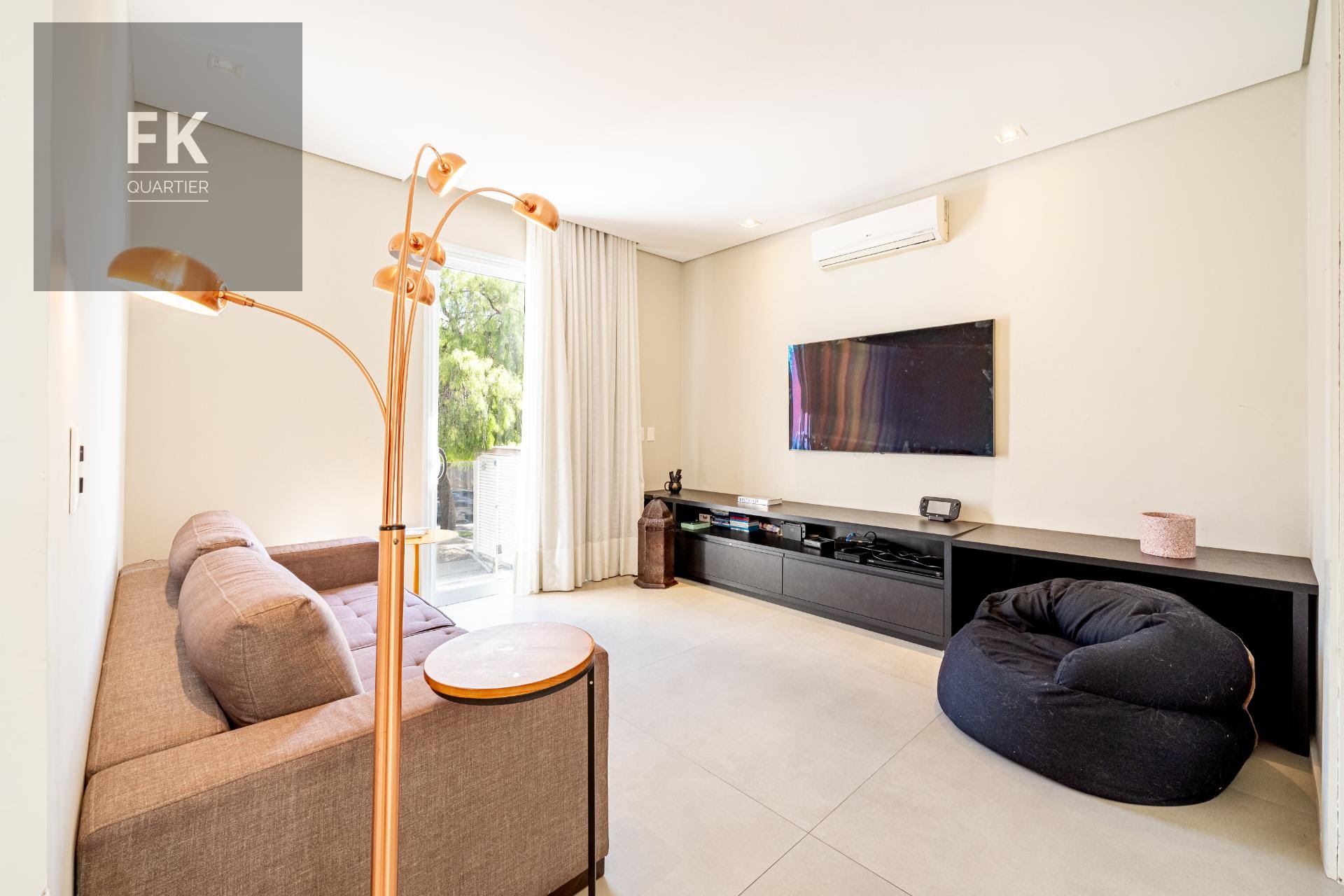 Casa à venda com 4 quartos, 4 suítes, 4 vagas e 425m² no Tamboré, Barueri (SP) — foto 4 de 30