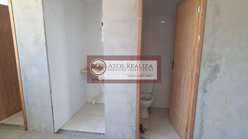 Galpão para Alugar no Jardim Santa Bárbara, SP – 170m², 2 Banheiros