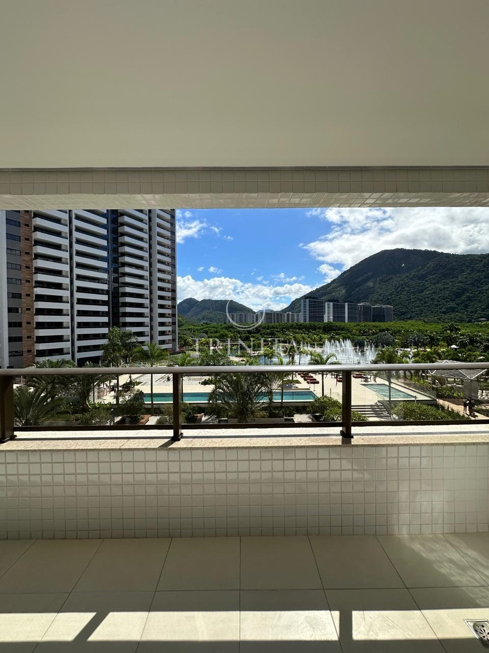 varanda-trinitaimobiliaria-puraporartefacto