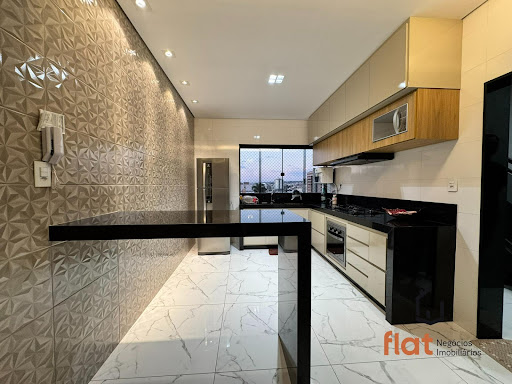 Cobertura à Venda no bairro São José, Pará de Minas, 180m², 3 Quartos